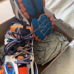 Balenciaga track runner